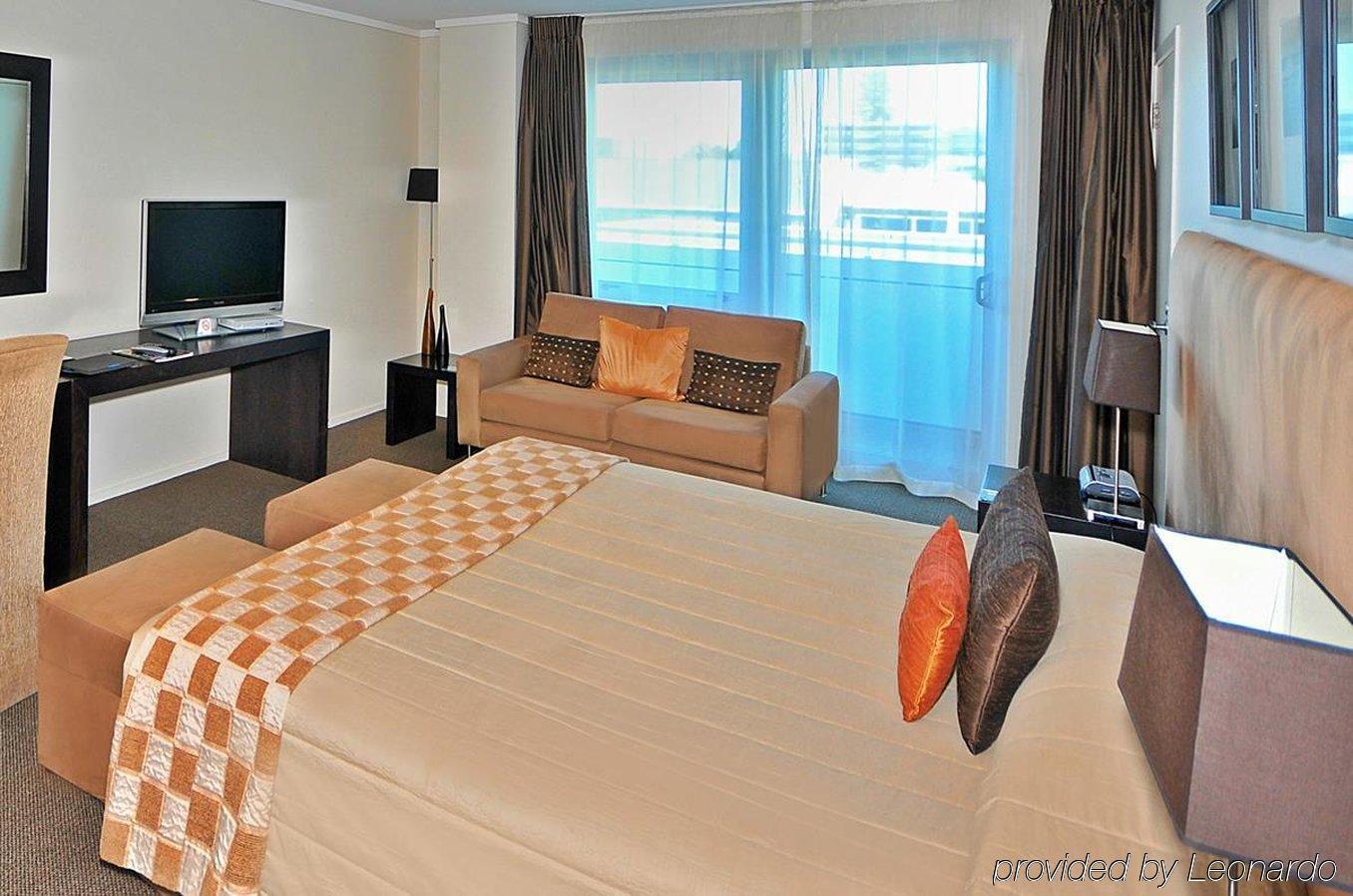 Hotel On Devonport Tauranga Extérieur photo