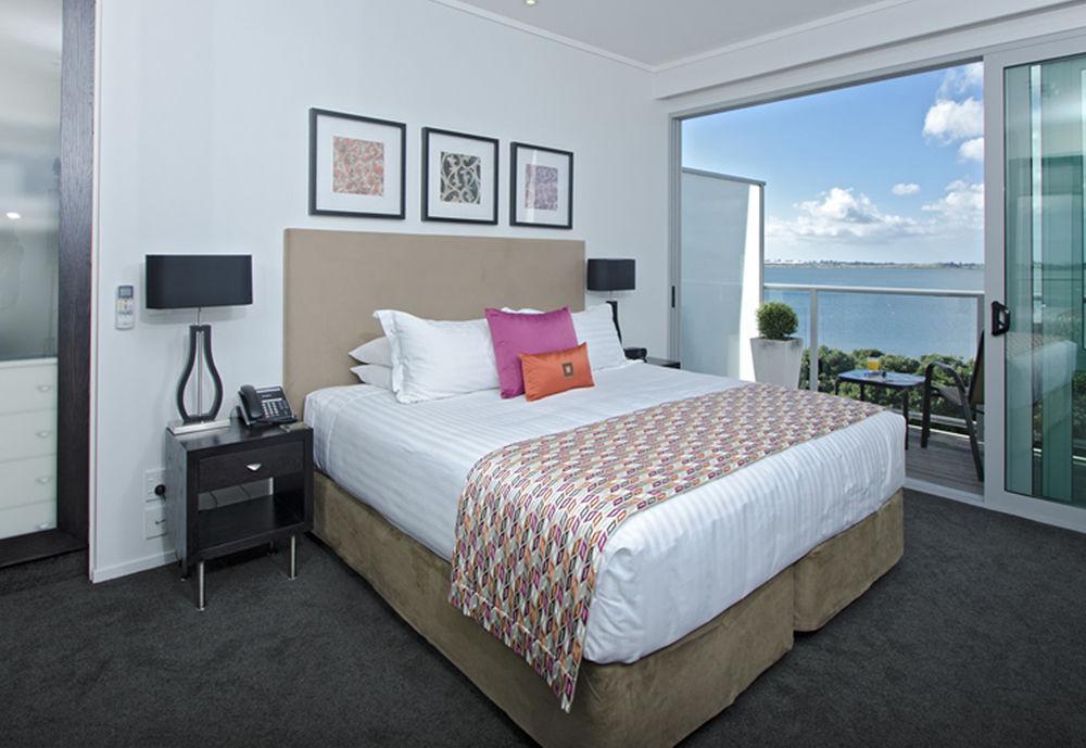 Hotel On Devonport Tauranga Extérieur photo